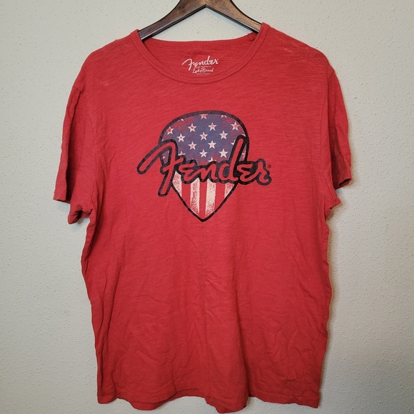 Fender x Lucky Brand Red Patriotic Guitar Pick Graphic Tee - Picture 2 of 5